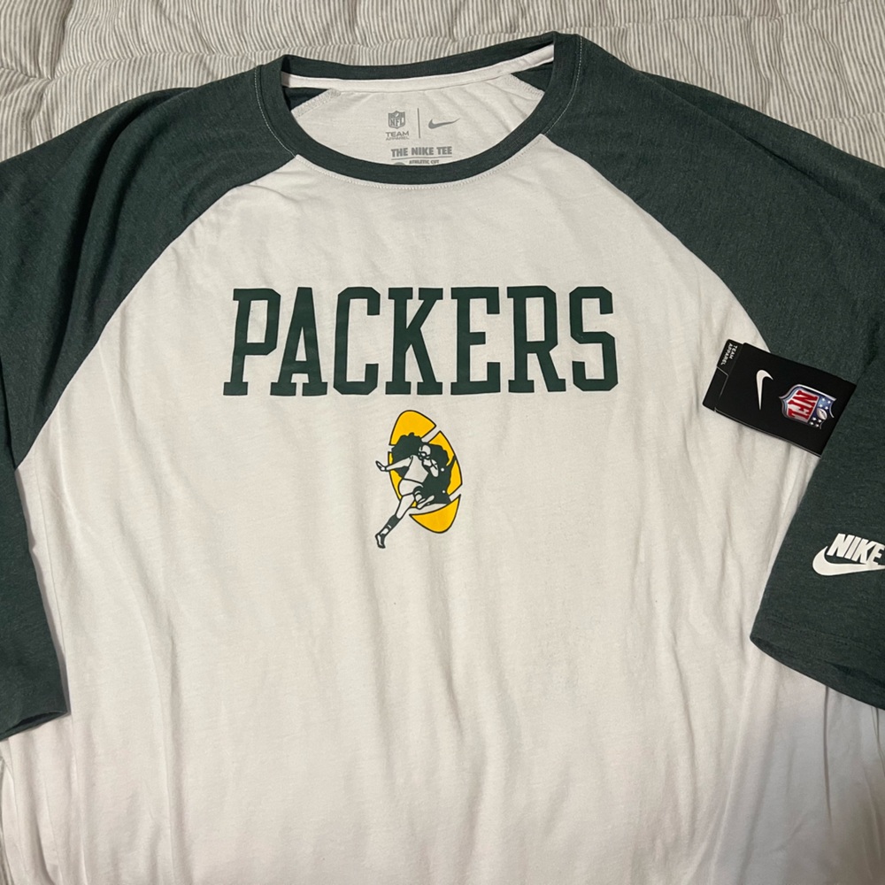 RARE Nike Green Bay Packers Historical Logo 3/4 Raglan shirt NFL jersey football